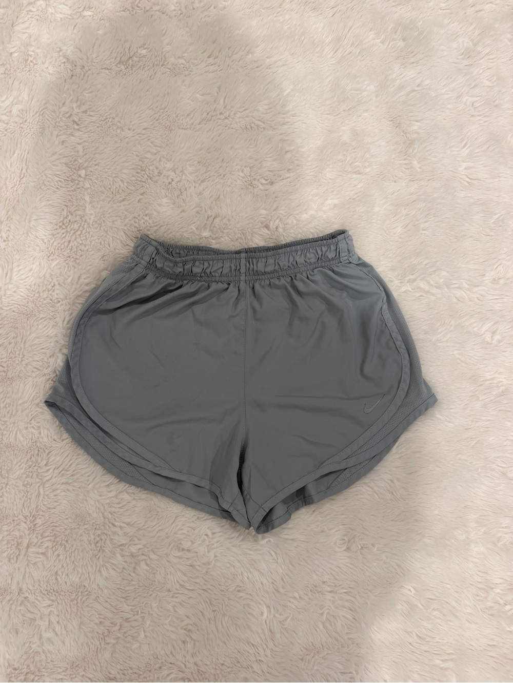 Nike Women's Light Gray Athletic Running Shorts